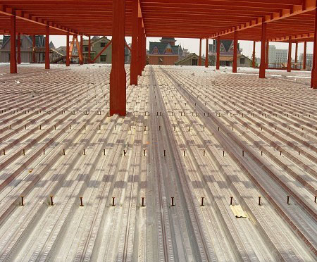 樓承板安裝工程行業標準化與規范化發展探討